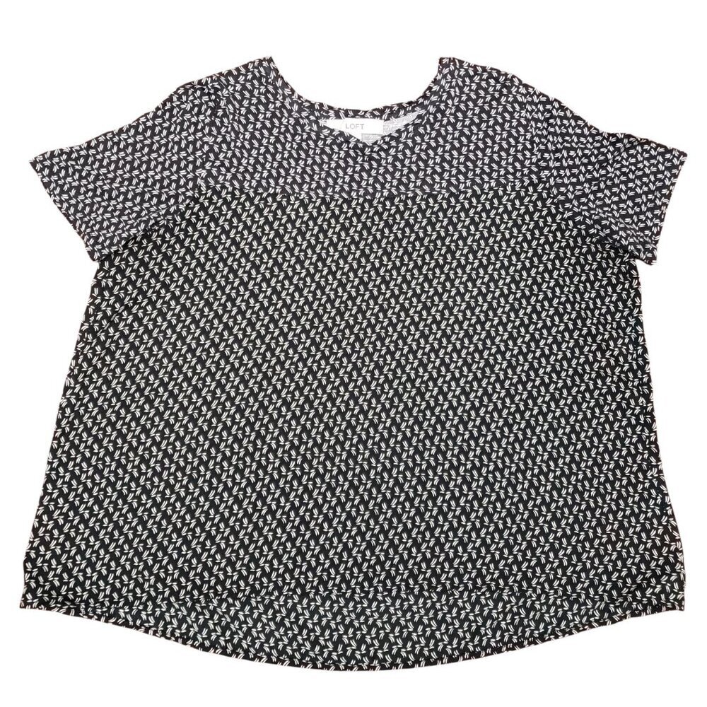 LOFT Black & White Printed Short Sleeve Blouse Women’s Large - Picture 1 of 4